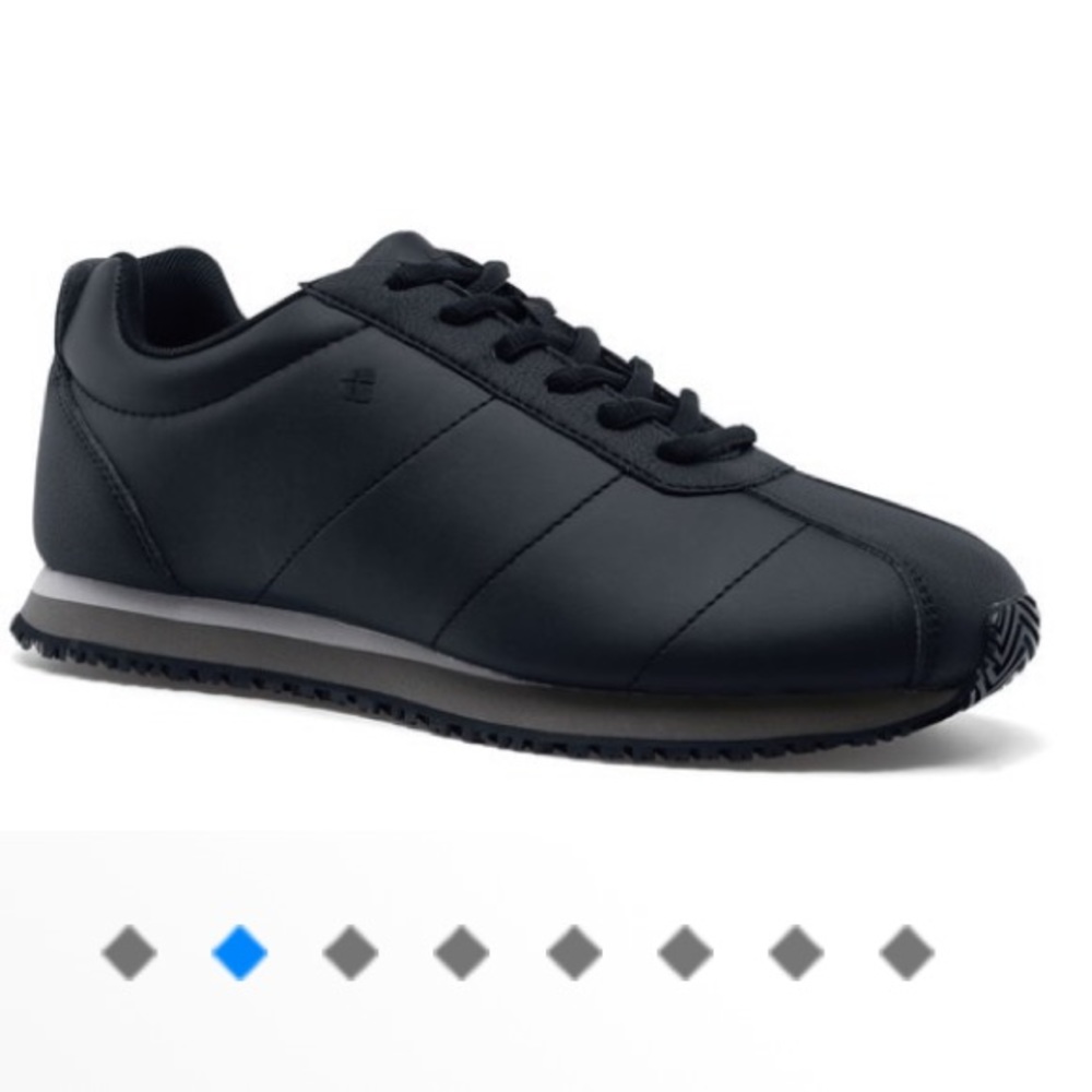 Women’s Athletic Slip Resistant Shoes
